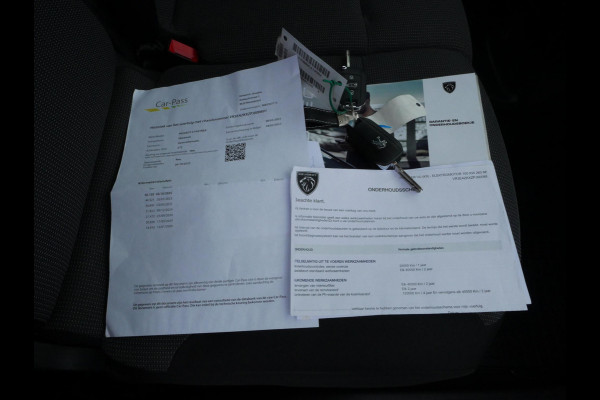 Peugeot e-Partner 50KWH L2 3-zits haak Mooie bus