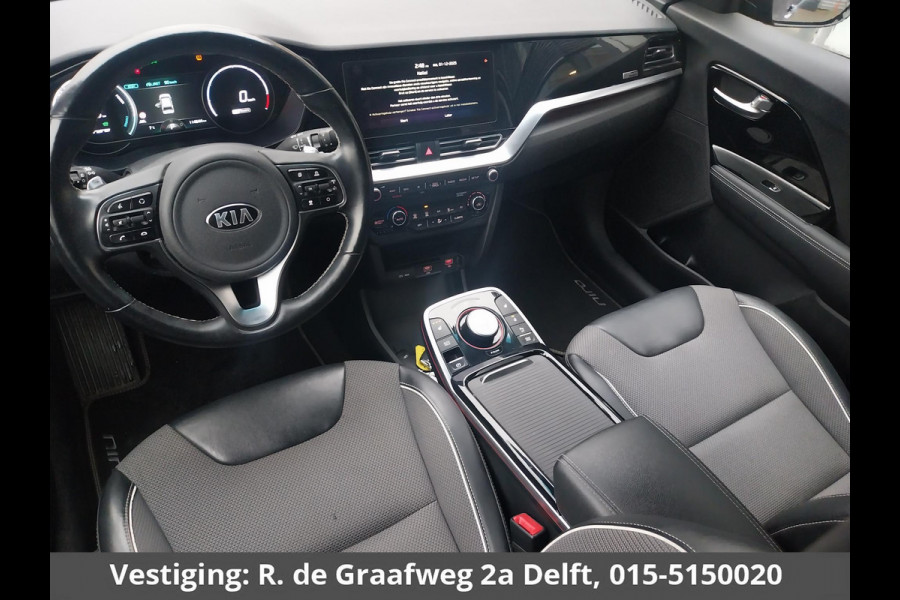 Kia e-Niro DynamicLine 64 kWh | SOH 100% ACCU | 450 km actieradius | Stuur-/Stoelverwarming | Navigatie | Camera | Half Leder |
