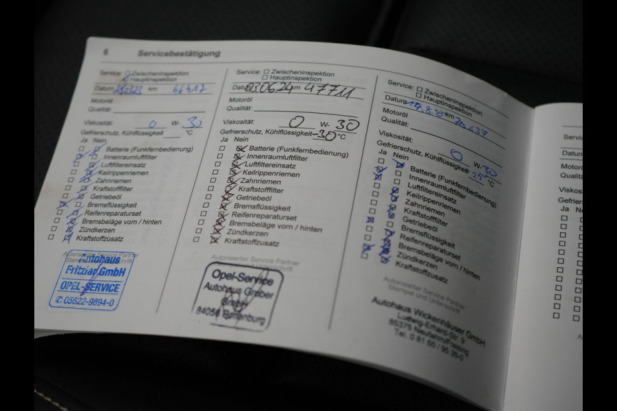 Opel Grandland 1.6 Turbo Ultimate Plug In Hybrid 225pk Dealer O.H PHEV | Lederen Sportstoelen Memory & Ventilatie | Adaptive Cruise | Apple Carplay | Stoelen & Stuur Verwarmd | Blis | Keyless | LED | Navigatie | 19"LM | DAB |