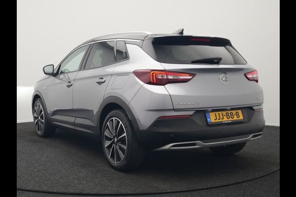 Opel Grandland 1.6 Turbo Ultimate Plug In Hybrid 225pk Dealer O.H PHEV | Lederen Sportstoelen Memory & Ventilatie | Adaptive Cruise | Apple Carplay | Stoelen & Stuur Verwarmd | Blis | Keyless | LED | Navigatie | 19"LM | DAB |