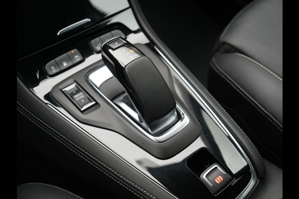 Opel Grandland 1.6 Turbo Ultimate Plug In Hybrid 225pk Dealer O.H PHEV | Lederen Sportstoelen Memory & Ventilatie | Adaptive Cruise | Apple Carplay | Stoelen & Stuur Verwarmd | Blis | Keyless | LED | Navigatie | 19"LM | DAB |