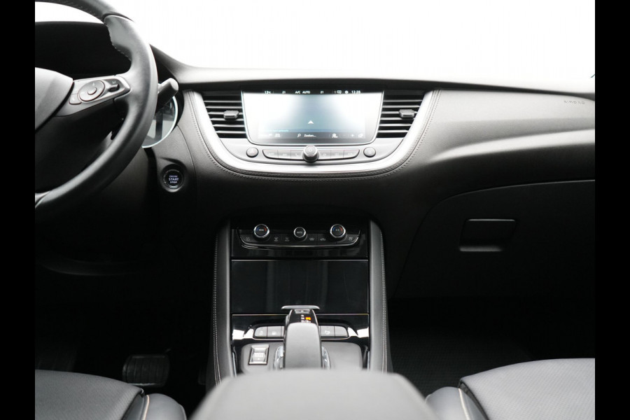 Opel Grandland 1.6 Turbo Ultimate Plug In Hybrid 225pk Dealer O.H PHEV | Lederen Sportstoelen Memory & Ventilatie | Adaptive Cruise | Apple Carplay | Stoelen & Stuur Verwarmd | Blis | Keyless | LED | Navigatie | 19"LM | DAB |