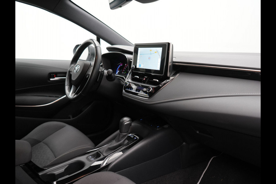 Toyota Corolla Touring Sports 2.0 Dynamic Plug In Hybrid 184pk Dealer O.H PHEV | Adaptive Cruise | Camera | Sportstoelen & Stuur Verwarmd | Apple Carplay | Navigatie | Keyless | Blis | DAB |