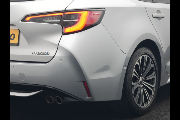 Toyota Corolla Touring Sports 2.0 Dynamic Plug In Hybrid 184pk Dealer O.H PHEV | Adaptive Cruise | Camera | Sportstoelen & Stuur Verwarmd | Apple Carplay | Navigatie | Keyless | Blis | DAB |
