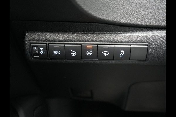 Toyota Corolla Touring Sports 2.0 Dynamic Plug In Hybrid 184pk Dealer O.H PHEV | Adaptive Cruise | Camera | Sportstoelen & Stuur Verwarmd | Apple Carplay | Navigatie | Keyless | Blis | DAB |