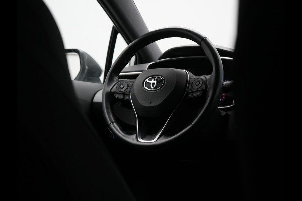 Toyota Corolla Touring Sports 2.0 Dynamic Plug In Hybrid 184pk Dealer O.H PHEV | Adaptive Cruise | Camera | Sportstoelen & Stuur Verwarmd | Apple Carplay | Navigatie | Keyless | Blis | DAB |