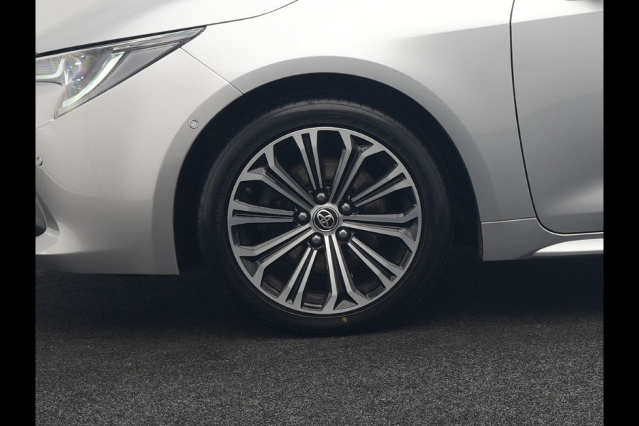 Toyota Corolla Touring Sports 2.0 Dynamic Plug In Hybrid 184pk Dealer O.H PHEV | Adaptive Cruise | Camera | Sportstoelen & Stuur Verwarmd | Apple Carplay | Navigatie | Keyless | Blis | DAB |