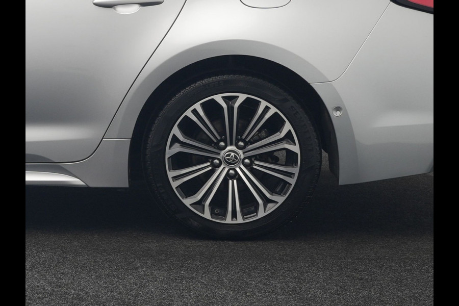 Toyota Corolla Touring Sports 2.0 Dynamic Plug In Hybrid 184pk Dealer O.H PHEV | Adaptive Cruise | Camera | Sportstoelen & Stuur Verwarmd | Apple Carplay | Navigatie | Keyless | Blis | DAB |