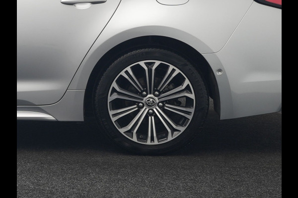 Toyota Corolla Touring Sports 2.0 Dynamic Plug In Hybrid 184pk Dealer O.H PHEV | Adaptive Cruise | Camera | Sportstoelen & Stuur Verwarmd | Apple Carplay | Navigatie | Keyless | Blis | DAB |