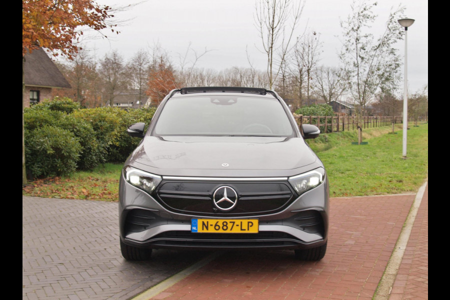 Mercedes-Benz EQA 250 Business Solution AMG 67 kWh | Panoramadak | 360 Camera | Head-Up Display | Sfeerverlichting |