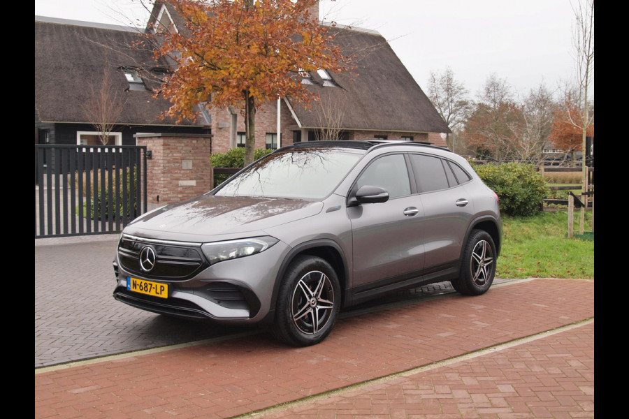 Mercedes-Benz EQA 250 Business Solution AMG 67 kWh | Panoramadak | 360 Camera | Head-Up Display | Sfeerverlichting |