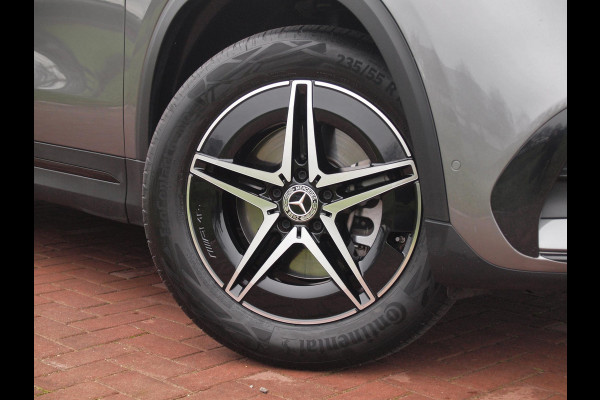 Mercedes-Benz EQA 250 Business Solution AMG 67 kWh | Panoramadak | 360 Camera | Head-Up Display | Sfeerverlichting |