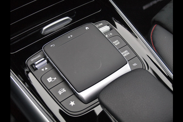 Mercedes-Benz EQA 250 Business Solution AMG 67 kWh | Panoramadak | 360 Camera | Head-Up Display | Sfeerverlichting |