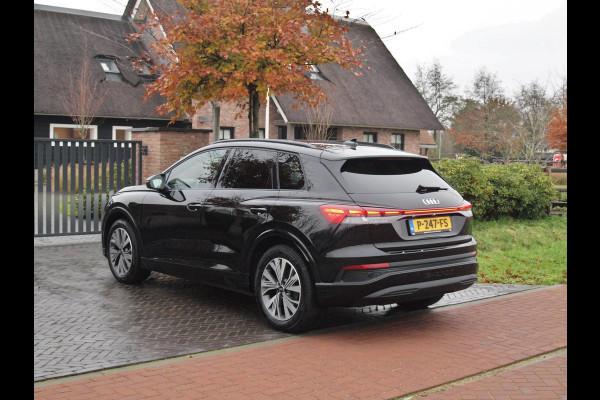 Audi Q4 e-tron 40 Launch edition Advanced 77 kWh | Black Optic | Warmtepomp | Achteruitrijcamera | NL-Auto |