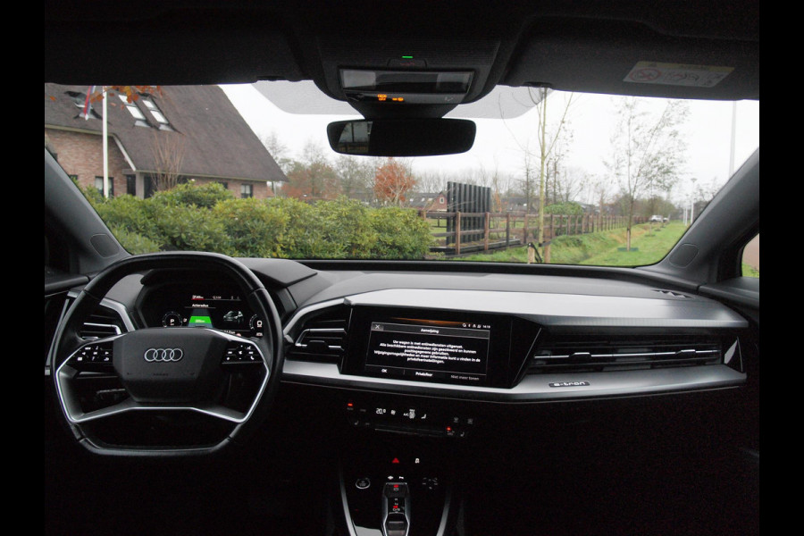 Audi Q4 e-tron 40 Launch edition Advanced 77 kWh | Black Optic | Warmtepomp | Achteruitrijcamera | NL-Auto |