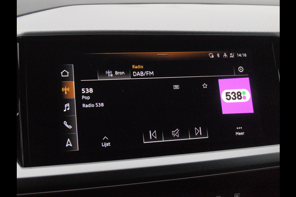 Audi Q4 e-tron 40 Launch edition Advanced 77 kWh | Black Optic | Warmtepomp | Achteruitrijcamera | NL-Auto |