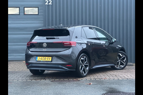 Volkswagen ID.3 First Plus 58 kWh CAMERA / STOELVERW.