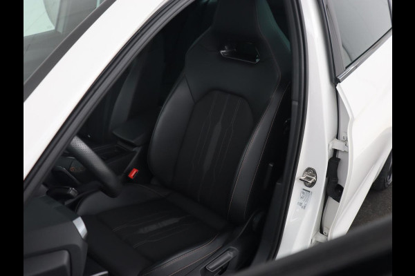 CUPRA Leon 1.4 eHybrid | Stoelverwarming | Carplay | Camera | Navigatie | Sfeerverlichting | Stuurverwarming | Keyless | Adaptive cruise | Sportstoelen | Climate control | Park Assist | PHEV | Plug In