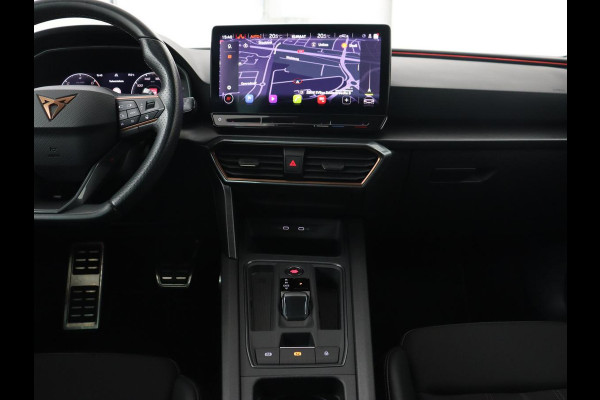 CUPRA Leon 1.4 eHybrid | Stoelverwarming | Carplay | Camera | Navigatie | Sfeerverlichting | Stuurverwarming | Keyless | Adaptive cruise | Sportstoelen | Climate control | Park Assist | PHEV | Plug In