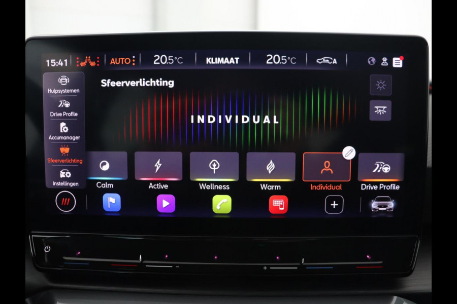 CUPRA Leon 1.4 eHybrid | Stoelverwarming | Carplay | Camera | Navigatie | Sfeerverlichting | Stuurverwarming | Keyless | Adaptive cruise | Sportstoelen | Climate control | Park Assist | PHEV | Plug In