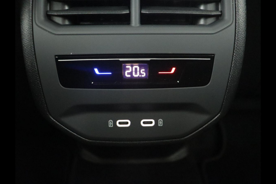 CUPRA Leon 1.4 eHybrid | Stoelverwarming | Carplay | Camera | Navigatie | Sfeerverlichting | Stuurverwarming | Keyless | Adaptive cruise | Sportstoelen | Climate control | Park Assist | PHEV | Plug In