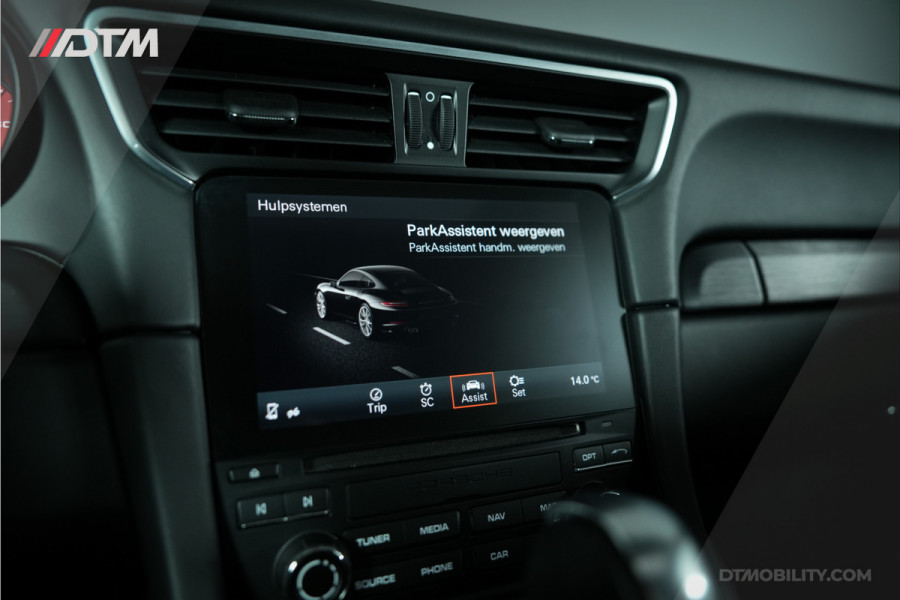 Porsche 911 3.0 Carrera 4 GTS | Chrono | Panoramadak |