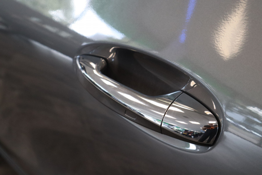 Mercedes-Benz GLA 250 e Business Solution AMG Limited Pano dak LED CC Lane Assist 24 maanden garantie mogelijk (*vraag naar de voorwaarden)