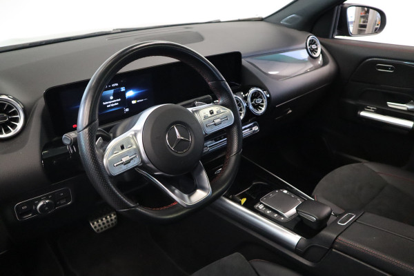 Mercedes-Benz GLA 250 e Business Solution AMG Limited Pano dak LED CC Lane Assist 24 maanden garantie mogelijk (*vraag naar de voorwaarden)