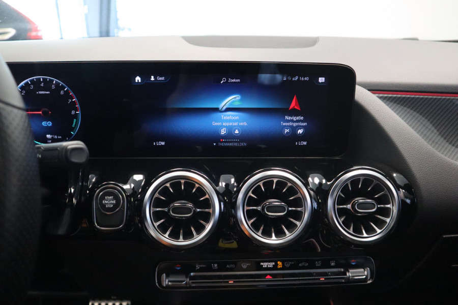 Mercedes-Benz GLA 250 e Business Solution AMG Limited Pano dak LED CC Lane Assist 24 maanden garantie mogelijk (*vraag naar de voorwaarden)