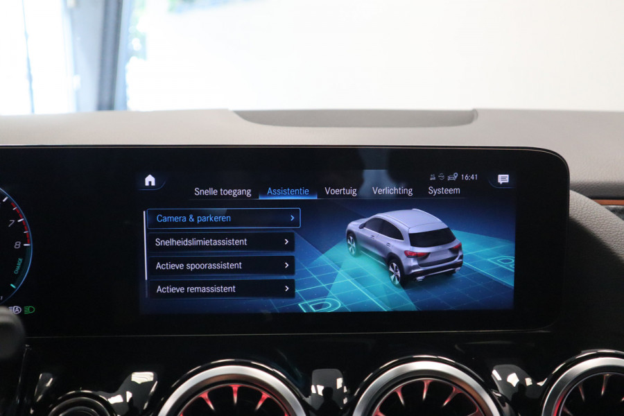 Mercedes-Benz GLA 250 e Business Solution AMG Limited Pano dak LED CC Lane Assist 24 maanden garantie mogelijk (*vraag naar de voorwaarden)