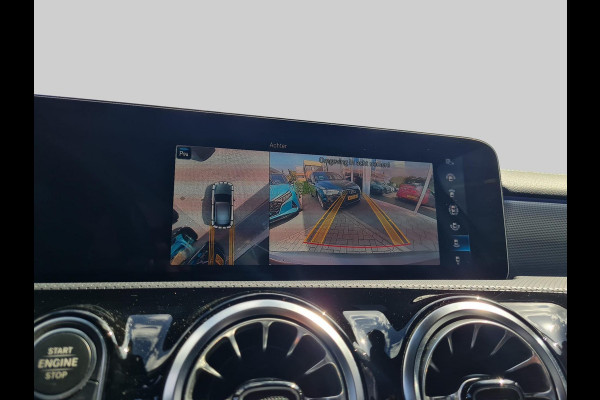 Mercedes-Benz A-Klasse 250 e Premium  | widescreen | 19"AMG velgen | sfeerverlichting | blind-spot | trekhaak |