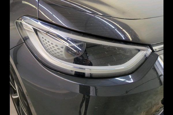 Volkswagen ID.3 First Plus 58 kWh Airco ECC Navi Carplay PDC VA+ Camera Adaptive Cruise Control 19" LM Velgen LED Matrix