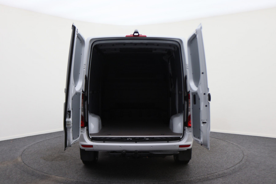Mercedes-Benz Sprinter 317 CDI Automaat L1H1 Leer, 360° Camera, Standkachel, ACC, Climate, Apple Carplay, Trekhaak, 18''