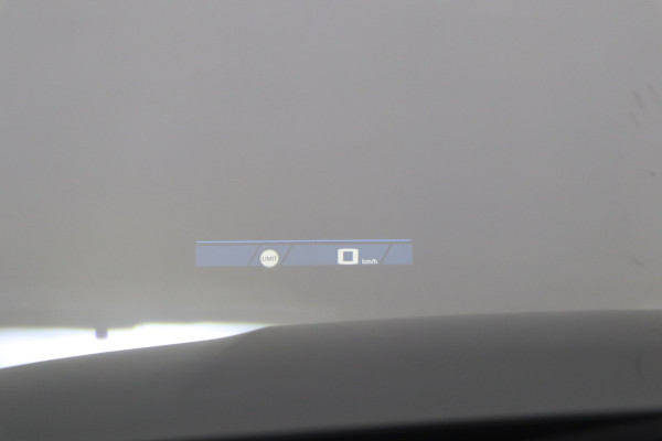 BMW 3 Serie Touring M3 xDrive Competition Akrapovič Co-Pilot Head-UP Fabrieksgarantie 510pk!