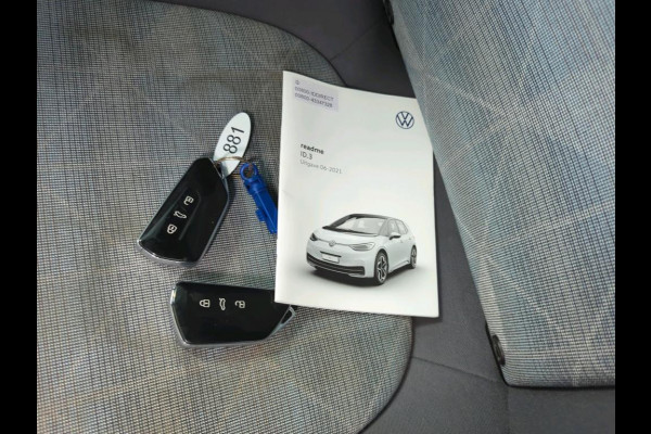 Volkswagen ID.3 Pro 58 kWh Airco ECC Navi Carplay PDC VA+ Camera Full LED Adaptive Cruise Control 18" LM Velgen Stoel/Stuurwielverwarming