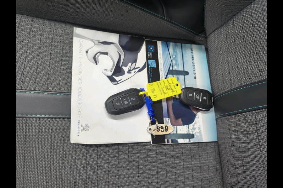 Peugeot e-208 EV Allure Pack 50 kWh Airco ECC Navi Carplay PDC VA + Camera Stoelverwarming Full LED LM Velgen Virtual Cockpit Cruise Control