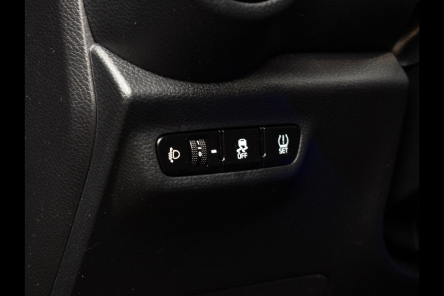 Kia Picanto 1.0 MPi DynamicPlusLine Sport (APPLE CARPLAY,NAVI,CAMERA,PDC,SPORTSTOELEN,LM VELGEN,NIEUWE APK,NETTESTAAT)