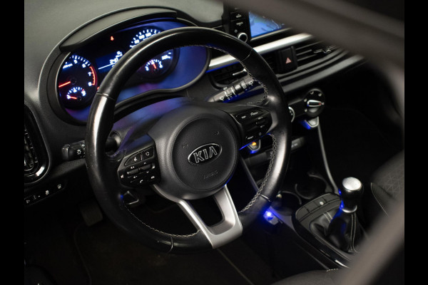 Kia Picanto 1.0 MPi DynamicPlusLine Sport (APPLE CARPLAY,NAVI,CAMERA,PDC,SPORTSTOELEN,LM VELGEN,NIEUWE APK,NETTESTAAT)
