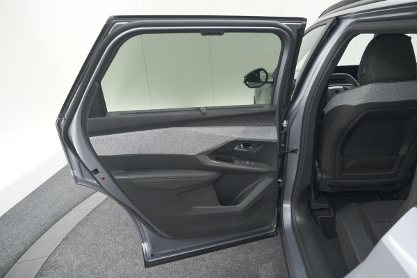 Peugeot 5008 HYbrid 145 e-DCS6 GT | Panoramadak | Camera | Elektrische Achterklep | Adaptieve Cruise Control