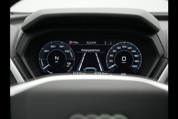Audi Q4 e-tron 50 quattro S Line 77 kWh 299pk Dealer O.H. INCL BTW | Panodak | Lederen Sportstoelen Verwarmd | Keyless | Navigatie | Cruise Control | Virtual | DAB | Taifungrau Metallic |