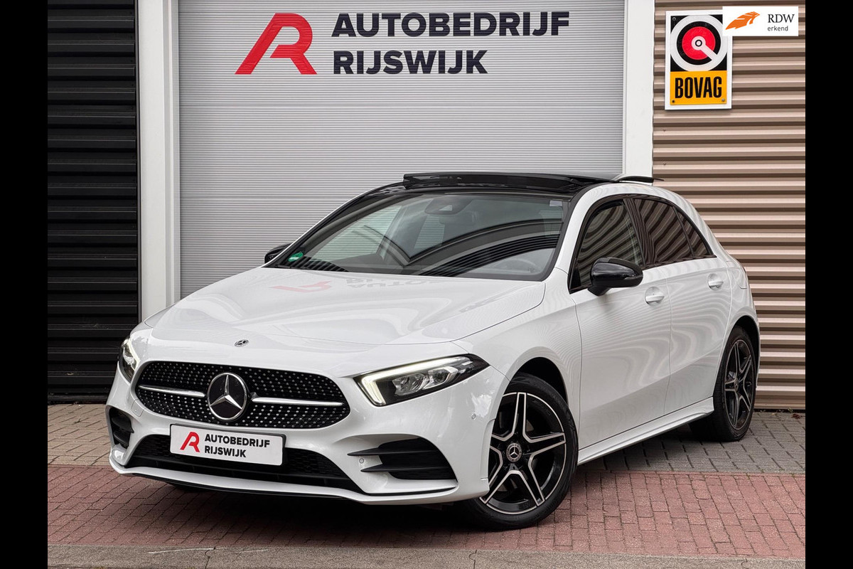 Mercedes-Benz A-Klasse 250 e Business Solution AMG Pano/Sfeer/Camera