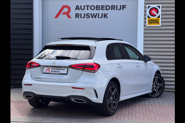 Mercedes-Benz A-Klasse 250 e Business Solution AMG Pano/Sfeer/Camera