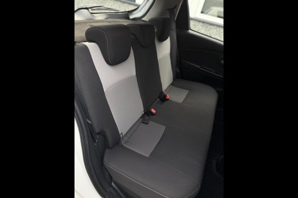 Toyota Yaris 1.5 Hybrid Dynamic Camera CarPlay