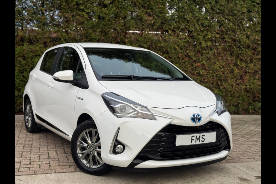 Toyota Yaris 1.5 Hybrid Dynamic Camera CarPlay