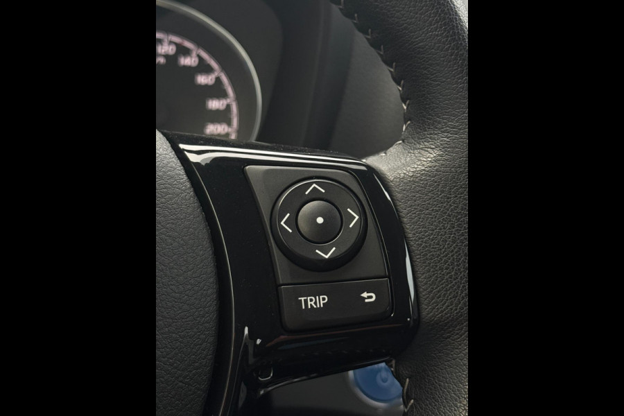 Toyota Yaris 1.5 Hybrid Dynamic Camera CarPlay