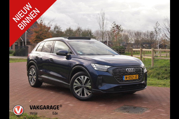 Audi Q4 e-tron 40 Launch edition Advanced Plus 77 kWh | Panoramadak | Camera | Trekhaak | Sfeerverlichting | Apple Carplay |