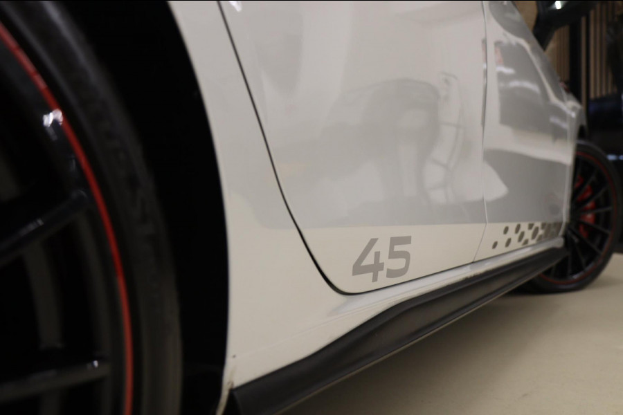 Volkswagen Golf 2.0 TSI GTI CLUBSPORT 45 JAHRE /PANO/AKRA/IQ-LIGHT/NURBURGRING//VOLL