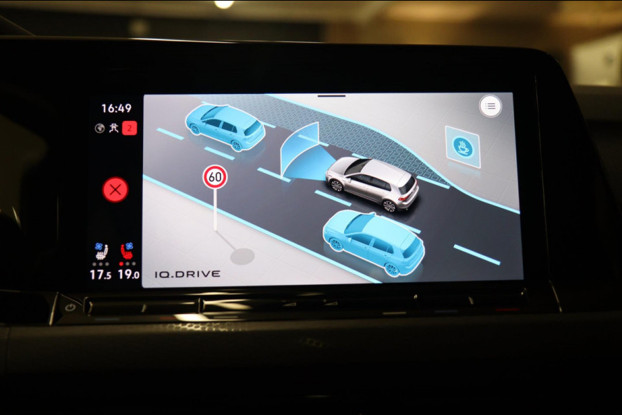 Volkswagen Golf 2.0 TSI GTI CLUBSPORT 45 JAHRE /PANO/AKRA/IQ-LIGHT/NURBURGRING//VOLL