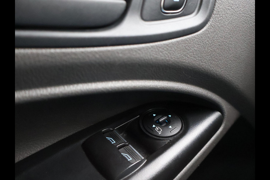 Ford Transit Connect 1.5 ECOBLUE 120 PK AUT. L2H1 + CAMERA | TREKHAAK | APPLE CARPLAY | STOELVERWARMING