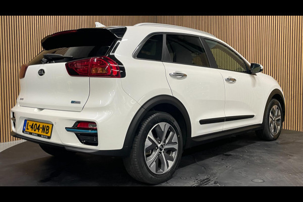 Kia e-Niro DynamicPlusLine 39 kWh|FACELIFT|3FASE|LEDER|DAKJE|ACC|CARPLAY|CAMERA|STOEL+STUURVERW|LANE-ASSIST|BTW|1e EIG|NL-AUTO|NAP